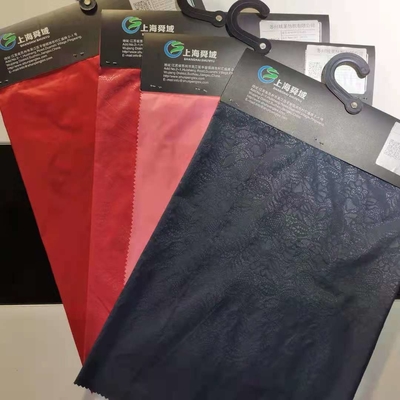 De in reliëf gemaakte Duidelijke Nylon Taslon-Stof 35gsm maakt Ripstop waterdicht