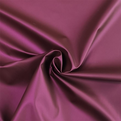174gsm de polyester Zachte Shell Fabric Woven 75dx75d maakt Volledig Dull Metal Lamination waterdicht