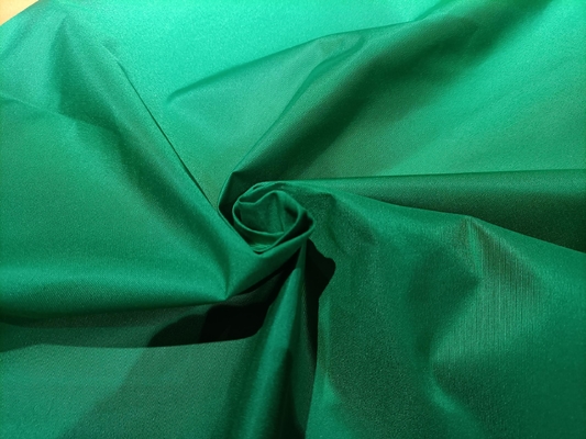 75d*300d Pu Deklaag125gsm Polytaslon Stof voor Jasjegebruik