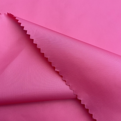 100%Polyester 50D/72F*60D/75F 65gm 300T Taffeta geperst membraan